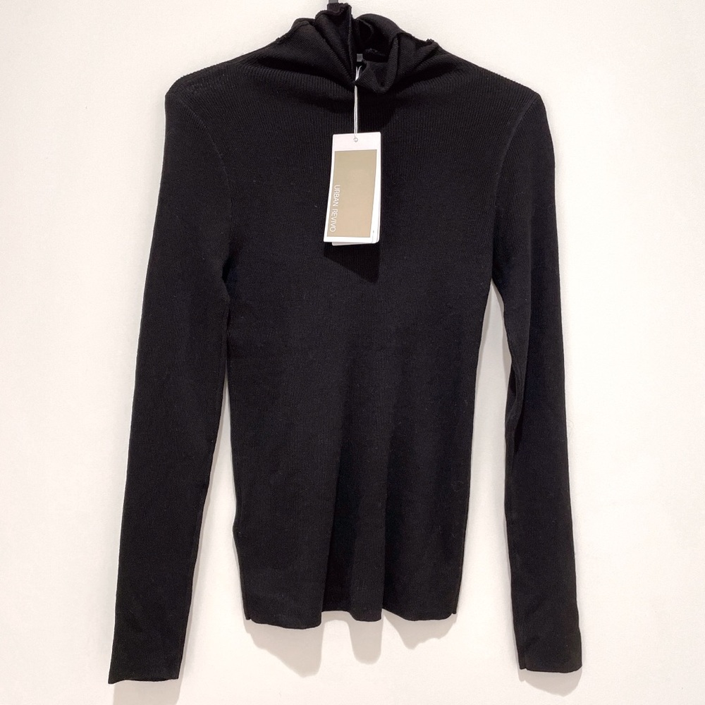 Turtleneck women sweater